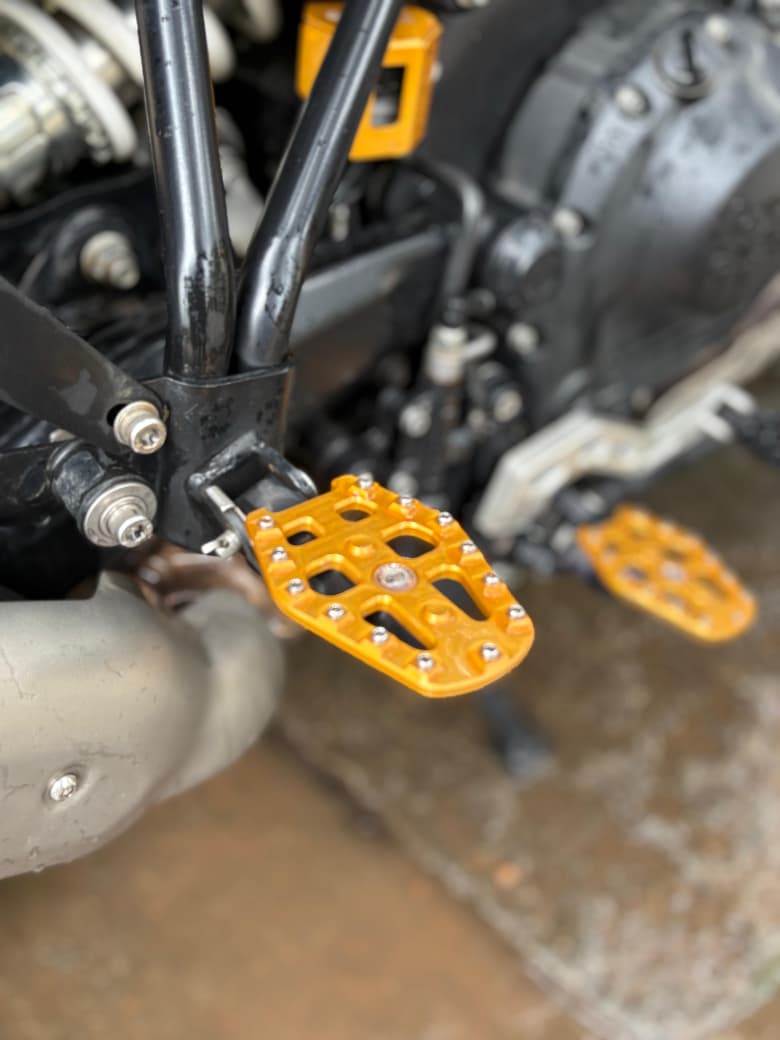 Pillion Adjustable Foot Peg for Himalayan 450 ( BLACK,GOLD & SILVER )
