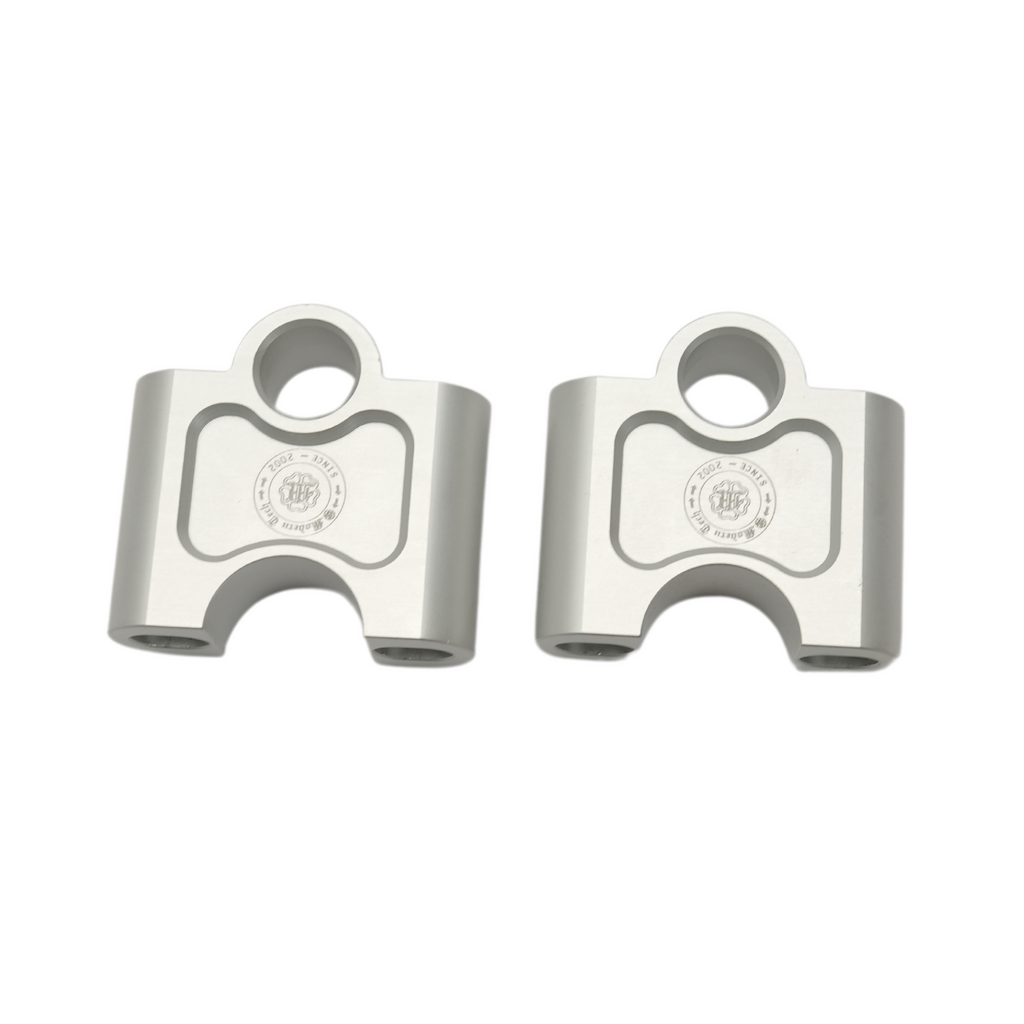 HONDA HENESS HANDLE BAR RISER SILVER