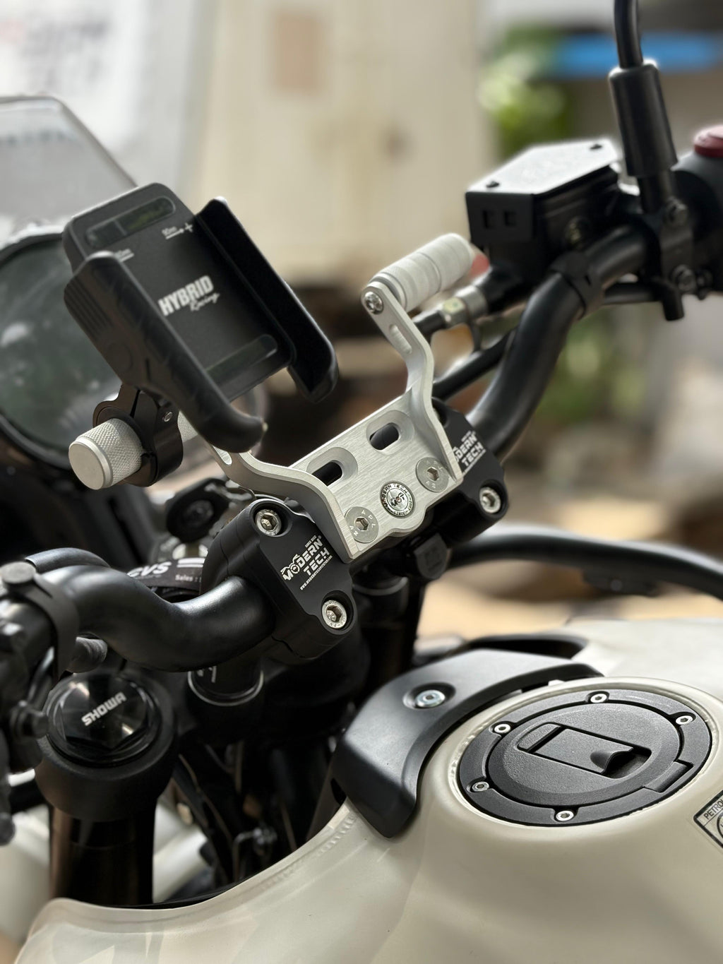 Handlebar Riser With Mobile Mount Combo Black for Himalayan 450