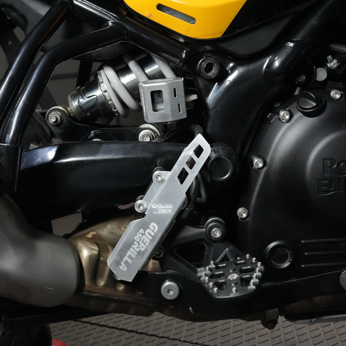Royal Enfield Guerrilla 450 Master Cylinder Guard - Aluminium