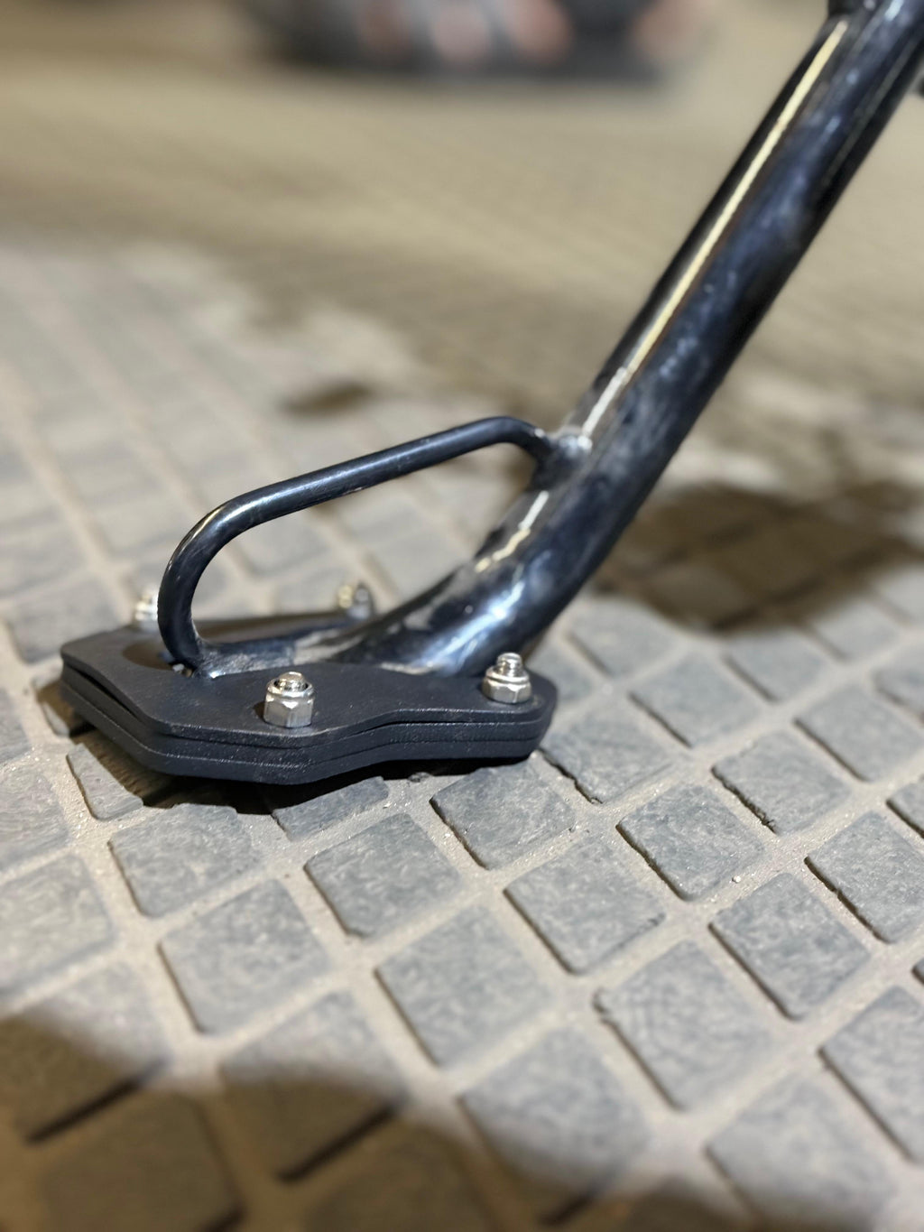 Side Stand Base / V-STORM