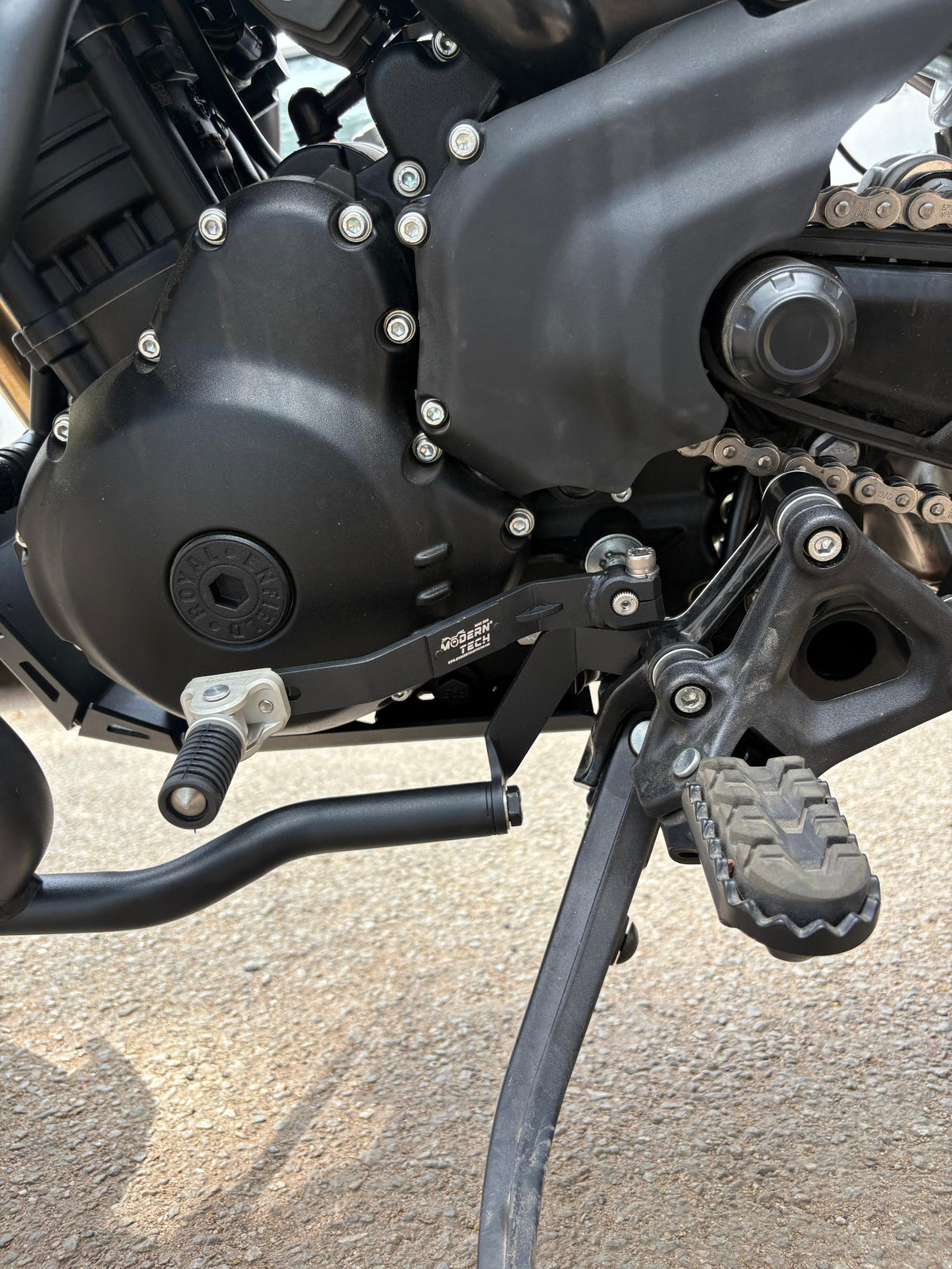 Foldable & Adjustable Gear Lever for Himalayan 450